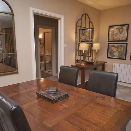 Casa vacanze Old Bakers Ground Floor Centrally Located In With Patio Area *