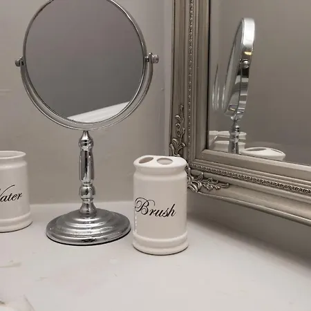 Casa vacanze Old Bakers Ground Floor Centrally Located In With Patio Area Grasmere